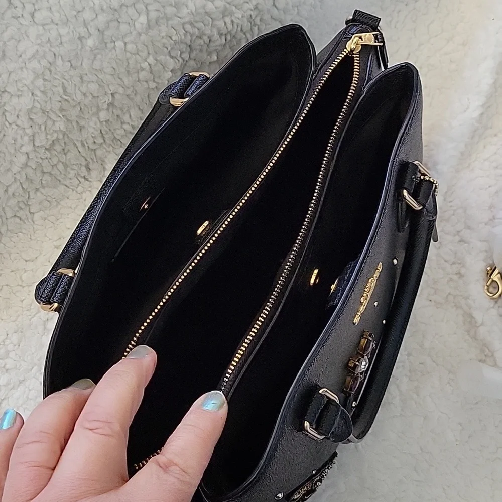 Coach Carryall Bag Black Pebble leather with embroidery Bee and Crystal Flowers - Picture 3 of 7
